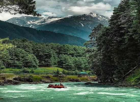 Kashmir Tour Packages from Mumbai