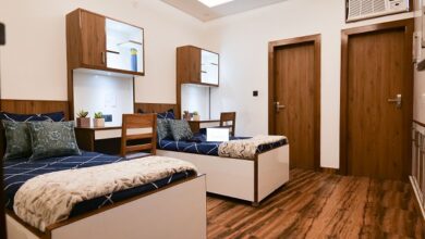 Ac Pg for Boys near Amity University Noida