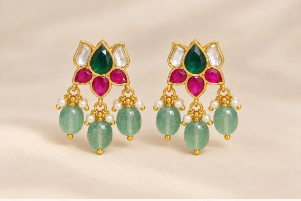 Kundan Stud Earrings​