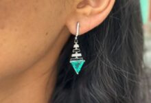 minimal gold earrings